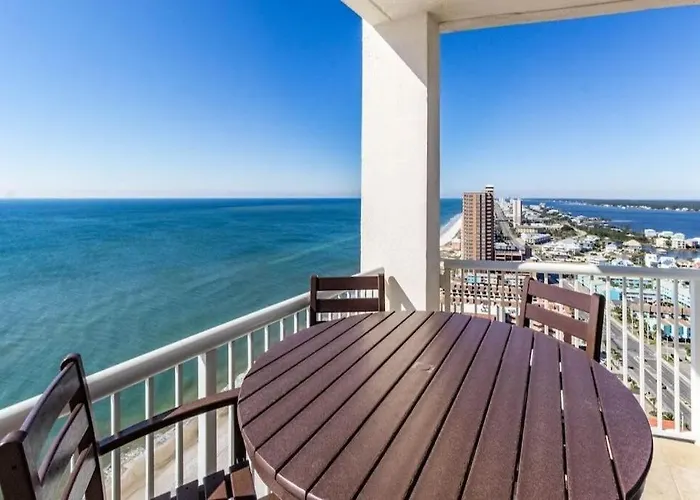 Island Tower 25th Floor Corner - Amazing Views! Apartment *